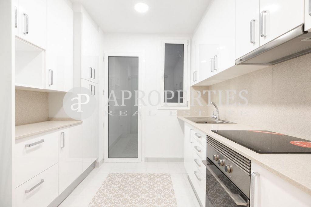 Barcelona, Les Corts, 08029, España