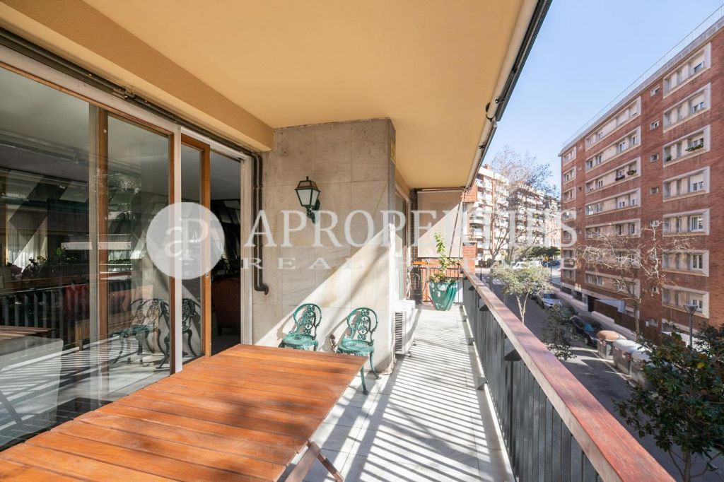 Barcelona, 08017, España