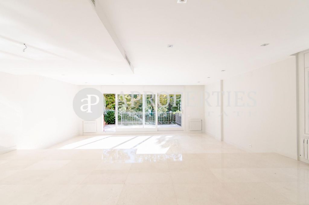 Pedralbes, Barcelona, 08034, España