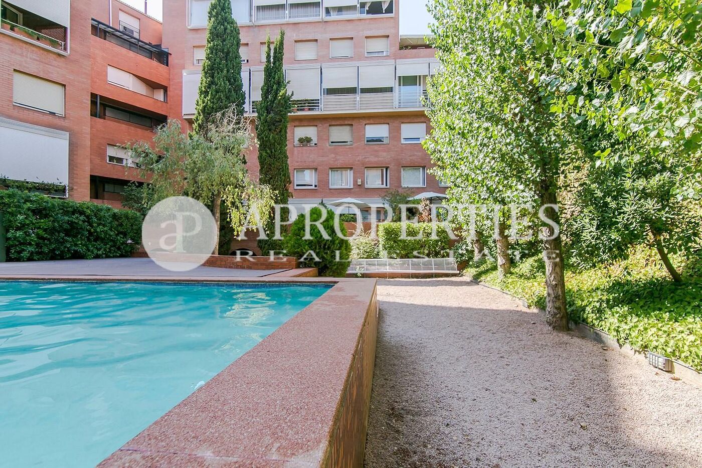 Barcelona, 08001, España
