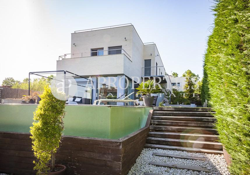 Mira-sol, Sant Cugat del Vallès, Barcelona, 08172, España