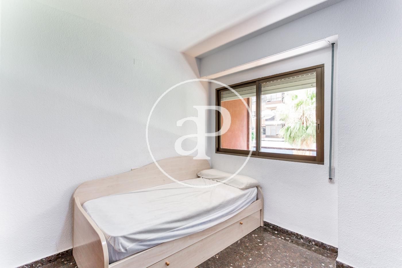 Valencia, Valencia, 46006, España