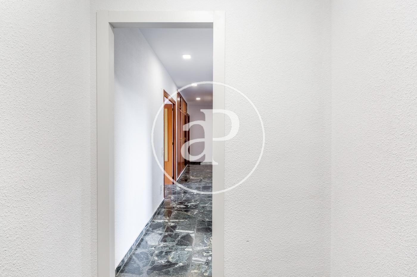Les Tendetes, Valencia, 46009, España