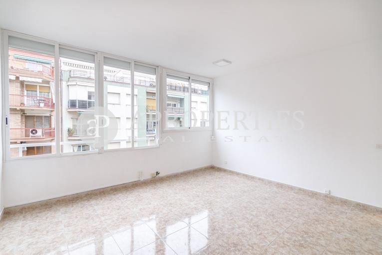Les Corts, Barcelona, 08028, España