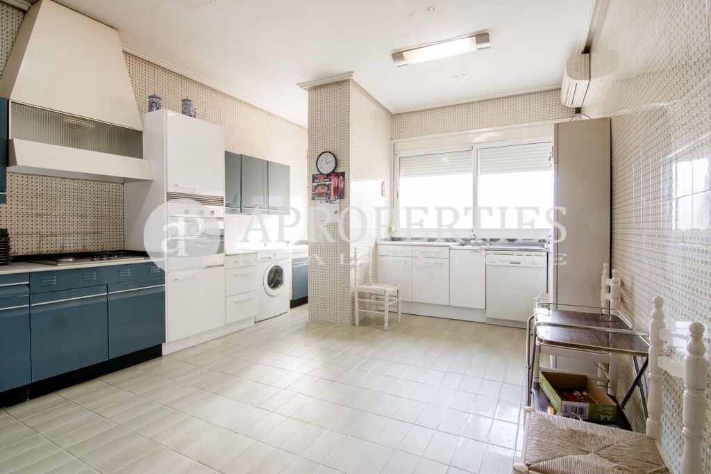 San Francesc, Valencia, 46007, España