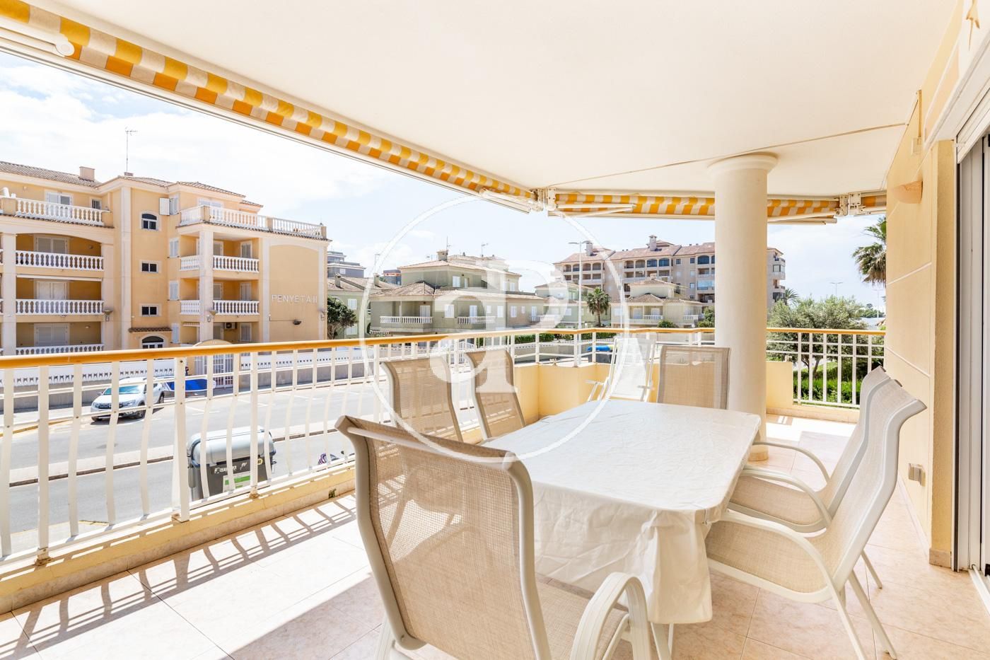 Piso en venta de 3 habitaciones en El Perelló