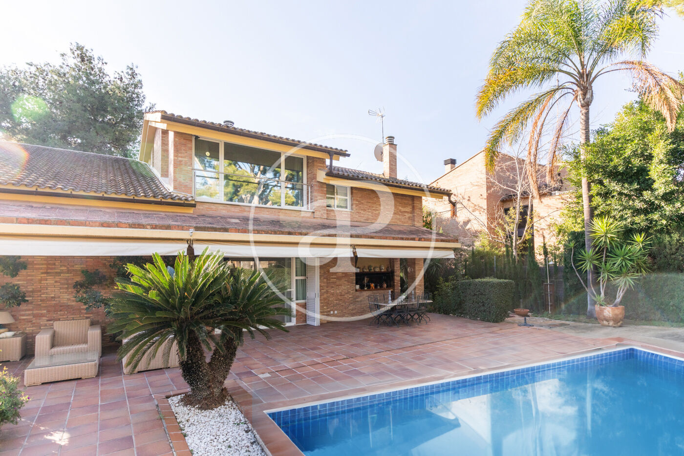 Casa en venda amb terrassa a Campolivar