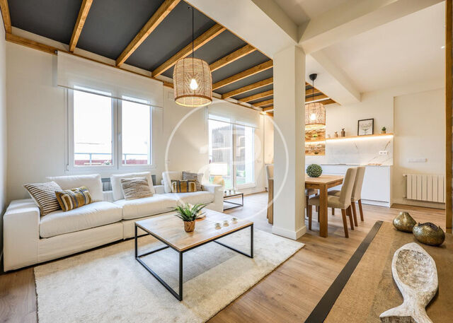 Dernière étage en vente