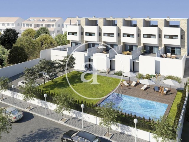 Great Promotion of six townhouses in Campolivar